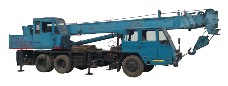 Dlaczego warto wynająć dźwig podczas budowy domu?